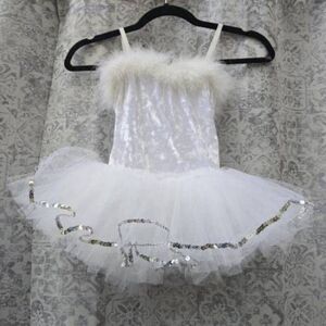 Cicci ballet dance costume leotard white bunny Child small crushed velvet tulle